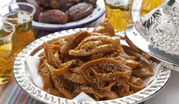 Марокански сладки с фурми