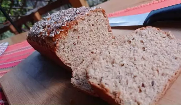 Зонов хляб с пълнозърнесто брашно и семена