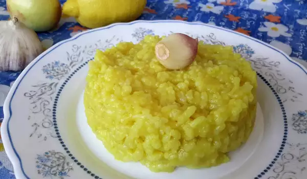 Жълт ориз