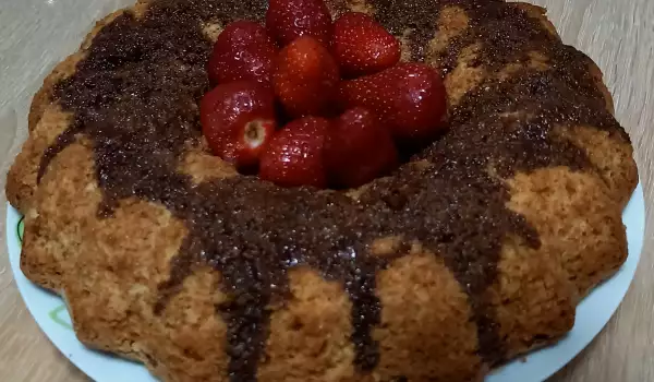 Кекс с какаова глазура и ягоди