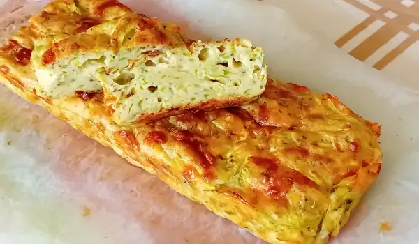 Гръцки кекс с тиквички и сирене
