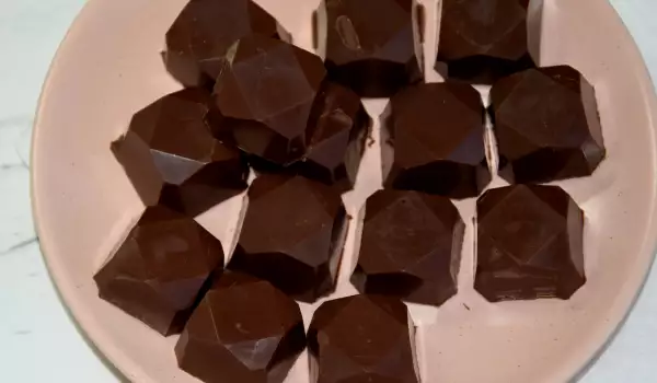 Шоколадови бонбони с какаово масло