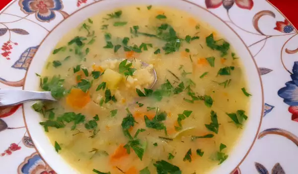 Класическа супа тиквички с ориз