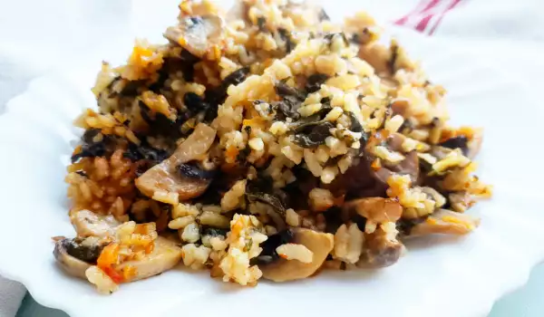 Лапад с ориз и гъби на фурна