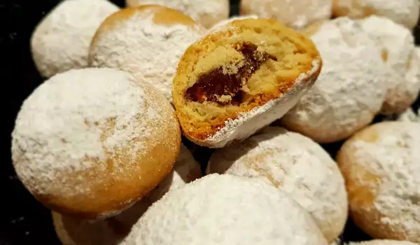 Арменски сладки с мас и вино
