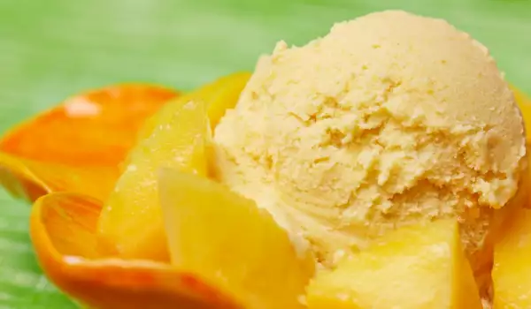 Сладолед с манго и лайм