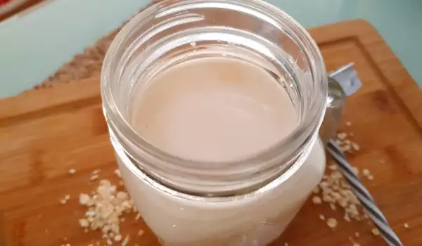 Мляко от интегрални овесени ядки