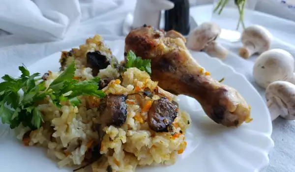 Ориз на фурна с гъби и пилешко