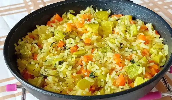Ориз на фурна с тиквички