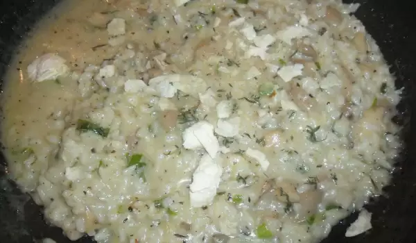 Ароматен ориз с гъби кладница и пармезан