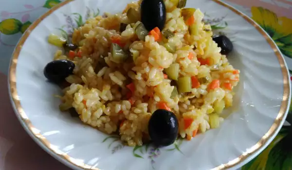 Пържен ориз с краставички