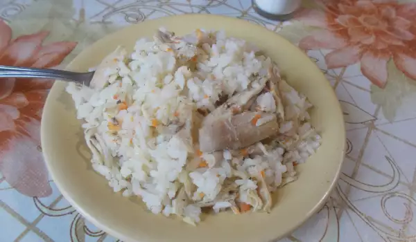 Пиле с бял ориз на фурна