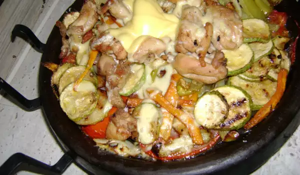 Хайдушки сач с пилешко и зеленчуци