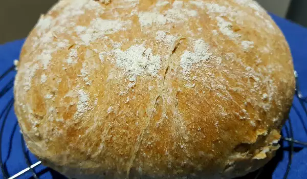 Ръжено-пшеничен хляб с мая