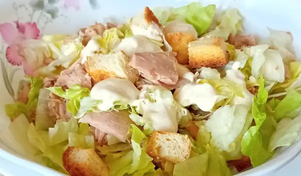 Най-вкусната домашна салата Цезар