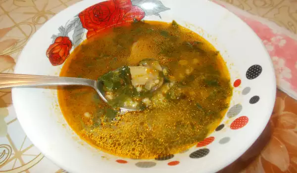 Гъбена супа със спанак и сметана