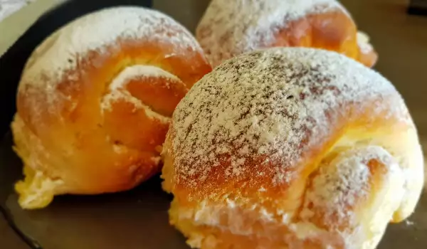 Ванилови кифлички с крем