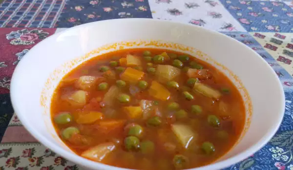 Доматена супа от пресен грах