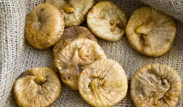 Смокини с орехи по турски