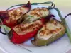 Пълнени чушки с рулца от раци и кашкавал