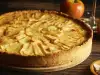Нежен ябълков пай със сметанов крем