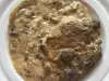 Телешки пържоли с манатарки и синьо сирене